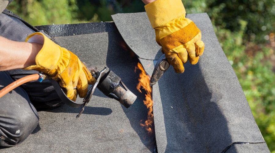 Expert top industrial roofings services in Washington, IL